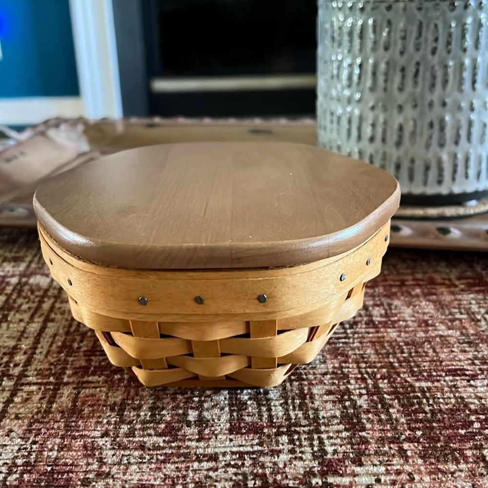 Longaberger 2002 Sage Basket